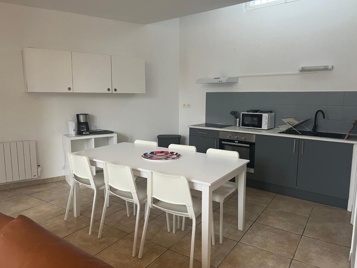 Le Relais De Saint Loup 1 A 66 Personnes Apartment Montereau-Fault-Yonne Exterior photo